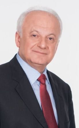 Ο Κώστας Καραπαναγιωτίδης «μπροστάρης» στην επαναλειτουργία της χορωδίας της Ευξείνου Λέσχης Κοζάνης