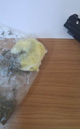 Ημαθία: Συνελήφθησαν 2 άτομα, και κατασχέθηκαν ποσότητες ηρωίνης,  ακατέργαστης κάνναβης και ένα πιστόλι «ρέπλικα»