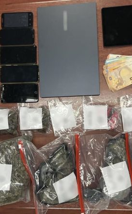Ημαθία: Συλλήψεις για παραβάσεις της νομοθεσίας περί ναρκωτικών  -Κατασχέθηκαν περισσότερα από 1.500 γραμμάρια ακατέργαστης κάνναβης  