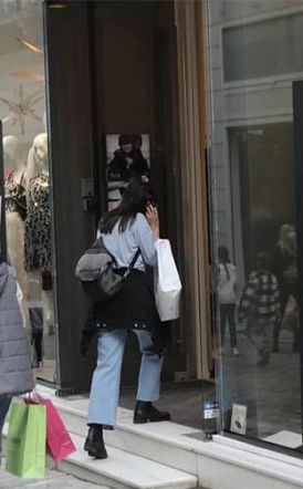 Σύμφωνα με έρευνα της ΕΥ Ελλάδος:  Αυξημένη η πρόθεση των Ελλήνων καταναλωτών για αγορές την Black Friday