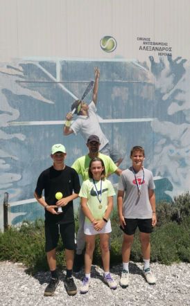 Επιτυχίες  του  Ομίλου   Αντισφαίρισης   ΑΛΕΞΑΝΔΡΟΣ  Βέροιας