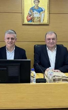 ΠΕΡΙΦΕΡΕΙΑΚΗ ΈΝΩΣΗ ΤΩΝ ΔΗΜΩΝ ΚΕΝΤΡΙΚΗΣ ΜΑΚΕΔΟΝΙΑΣ Συνεργασία με την Περιφέρεια με στόχο την αυστηροποίηση της νομοθεσίας για την παράνομη απόθεση μπαζών και ογκωδών στις πόλεις    -Η πρόταση για την αλλαγή του νομοθετικού πλαισίου παρουσιάστηκε στη συνεδρ