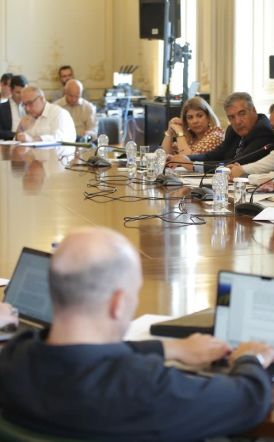Πρόεδρος ΕΣΕΕ: Το λιανικό εμπόριο σε κίνδυνο, να κλείσει η κερκόπορτα της Ε.Ε