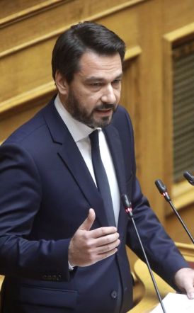 Τάσος Μπαρτζώκας:  Στη Βουλή το θέμα  των παραμορφωμένων  πυρηνόκαρπων