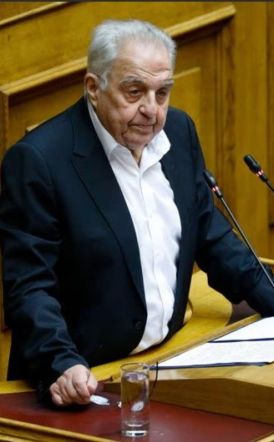 Πέθανε ο πρώην υπουργός του ΣΥΡΙΖΑ Αλέκος Φλαμπουράρης