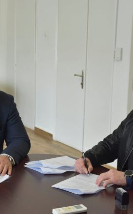 Δήμος Νάουσας: Υπογράφηκε  σύμβαση για την προμήθεια  ολοκληρωμένου συστήματος  έξυπνου οδοφωτισμού 