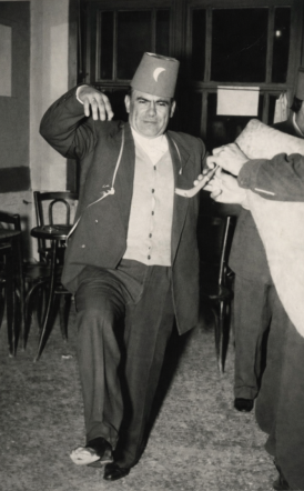 ΜεΜιαΜατια Ο θείος Δημητρός