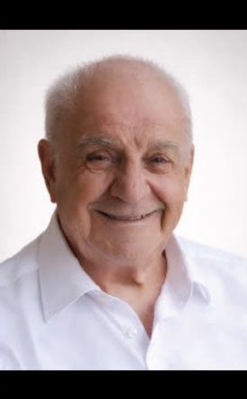 Έφυγε από τη ζωή ο Ιωάννης Τιφτικίδης σε ηλικία 92 ετών