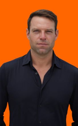 Οι «Δημοκράτες – Προοδευτικό Κέντρο Ημαθίας» του Στέφανου Κασσελάκη,  έκοψαν την πίτα τους στη Βέροια