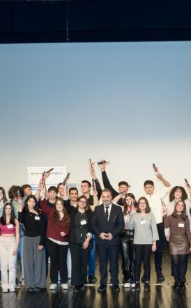 Eurobank | 23 χρόνια «Μπροστά για την Παιδεία»  - Η Αριστεία στο επίκεντρο Βέροια | Τελετή Βράβευσης Αριστούχων Μαθητών