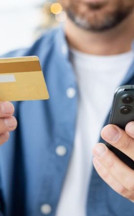 Διευκρίνιση της ΑΑΔΕ για το «χαρτζιλίκι» των γονιών στα παιδιά τους