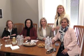 Επίσκεψη της  Άννας Διαμαντοπούλου στον «Έρασμο»