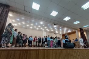 ΑΦΙΕΡΩΜΑ ΣΤΗ ΜΑΝΑ...