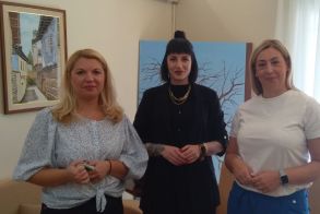 «Μανικιούρ με φωνή»:  Μια δράση ενίσχυσης  του «ΕΡΑΣΜΟΥ» κατά της βίας