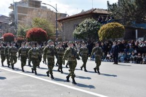 Με λαμπρότητα ο εορτασμός της 25ης Μαρτίου στον Δήμο Ηρωικής Πόλεως Νάουσας