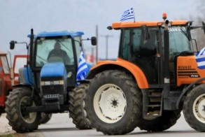 Με αποκλεισμό Εθνικών Οδών και Τελωνείων  αντέδρασαν οι αγρότες, για τα 6 μέτρα της κυβέρνησης  - Αποδέχονται την πρόσκληση Μητσοτάκη για την Τρίτη  – Θα ανοίξουν από σήμερα τους δρόμους ή θα εξαντλήσουν το 48ωρο;