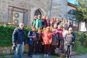 Εκπαιδευτική περιήγηση των ΚΑΠΗ σε ιστορικά μονοπάτια της Βέροιας