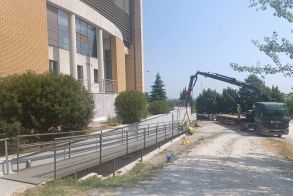 Ευχαριστίες του Δικηγορικού Συλλόγου Βέροιας στον Κ. Καλαϊτζίδη για την κατασκευή ειδικής ράμπας ΑΜΕΑ στο νέο Δικαστικό Μέγαρο