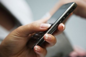Κινητή τηλεφωνία: Φθηνότεροι από την 1η Ιανουαρίου οι λογαριασμοί για όλους