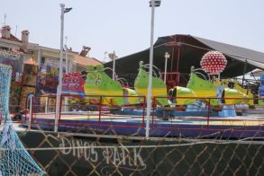 Στο εδώλιο 4 κατηγορούμενοι για τον θάνατο του 19χρονου βεροιώτη Γιάννη Καμπαϊλή, σε Λούνα Παρκ της Χαλκιδικής