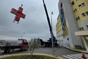 Τοποθετήθηκε και ο σταυρός στο Νοσοκομείο Βέροιας