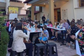 «Ζωγραφίζοντας για το Καλοκαίρι» Γιορτινή λήξη για το Παιδικό Εργαστήριο Ζωγραφικής του Ωδείου της Ι.Μ. Βεροίας, Ναούσης και Καμπανίας