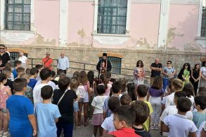 Με αγιασμό, παραλαβή βιβλίων και νέο σχέδιο  για τη διδακτέα ύλη ξεκίνησε χθες η σχολική χρονιά