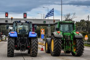 Κλείνει την Παρασκευή ο κύκλος των δυναμικών αγροτικών κινητοποιήσεων σε όλη τη χώρα, αλλά με επιφυλάξεις!