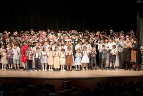 «Της Άνοιξης Λουλούδια»   Μια μαγευτική βραδιά πολιτισμού στέφθηκε με απόλυτη επιτυχία