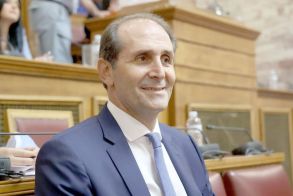 Ευχετήριο μήνυμα του Απ. Βεσυρόπουλου