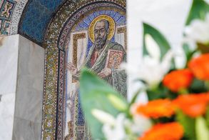 Κυριακή 1 Ιουνίου: Υπαίθρια Θεία Λειτουργία στο Βήμα του Απ. Παύλου 