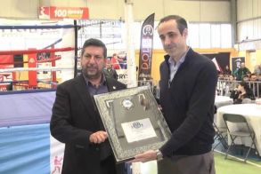 Βράβευση του Γρηγόρη Δημητριάδη από την Ελληνική Ομοσπονδία Πυγμαχίας