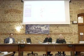 Στο δημοτικό συμβούλιο της περασμένης εβδομάδας Προτάσεις, συμφωνίες και διαφωνίες για την επανάχρηση των παλιών δικαστηρίων και τον ανασχεδιασμό της πλατείας Ωρολογίου