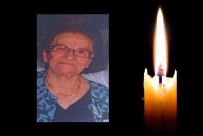 Έφυγε από τη ζωή η Ελένη Δημουλα σε ηλικία 87 ετών