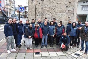 Δωρεά αμάνικων μπουφάν εργασίας στους υπαλλήλους Πρασίνου του Δήμου Νάουσας