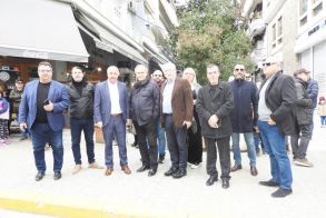 ΠΑΣΟΚ: Ο προσυνεδριακός διάλογος συνέπεσε με την τραγική επέτειο των Τεμπών και την πορεία της Βέροιας