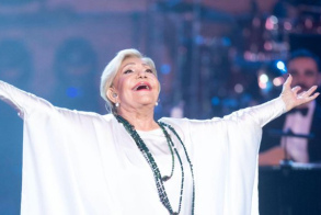 Τελευταίο αντίο χθες στην τεράστια Μαρινέλλα