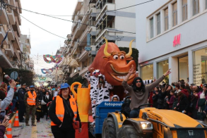 ΣΑΒΒΑΤΟΚΥΡΙΑΚΟ ΚΑΙ ΚΑΘΑΡΑ ΔΕΥΤΕΡΑ  Κορυφώνονται οι αποκριάτικες εκδηλώσεις σε όλη την Ημαθία  -Το πρόγραμμα του τριημέρου σε Βέροια, Νάουσα και Μελίκη