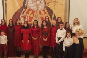 Πραγματοποιήθηκε στο Παύλειο Πολιτιστικό Κέντρο η χριστουγεννιάτικη γιορτή της ενορίας της Υπαπαντής του Χριστού Βεροίας