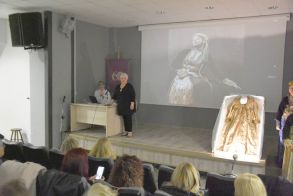 Με μεγάλη επιτυχία πραγματοποιήθηκε η εκδήλωση «Όταν τα υφάσματα αφηγούνται…» στη Νάουσα