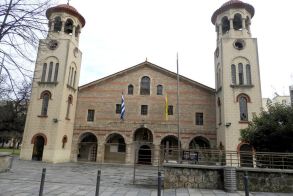 Στον Άγιο Αντώνιο και όχι στην Παλαιά Μητρόπολη τα ονομαστήρια  του Μητροπολίτη Παντελεήμονα