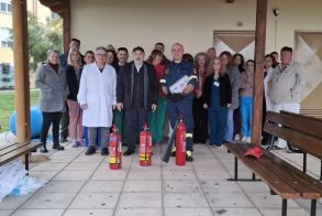 Νοσοκομείο Νάουσας: Εκπαίδευση του  προσωπικού στην ορθή χρήση πυροσβεστήρα