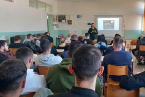 Δράση του Κέντρου Συμβουλευτικής Υποστήριξης Γυναικών του Δήμου Βέροιας για την έμφυλη βία  και τις διακρίσεις