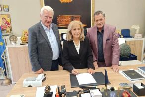 Υπογράφτηκε το πρακτικό για την κατασκευή του έργου “Ασφαλτόστρωση αγροτικής οδού μεταξύ των οικισμών Λουτρού και Επισκοπής Δήμου Αλεξάνδρειας”