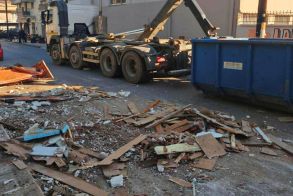 Απελευθέρωση  δημόσιου χώρου  με κατεδάφιση ανενεργού περιπτέρου στη Νάουσα