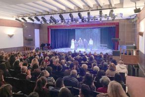 Οι «Λευκές Νύχτες» του ΔΗΠΕΘΕ Βέροιας, τρυπώνουν στη συνείδηση του θεατή