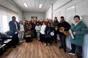 Πρωτοχρονιάτικα κάλαντα από το Ωδείο «Αριστοτέλης» στο Δημαρχείο Νάουσας