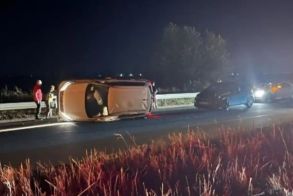 Ημαθία: Τροχαίο με 22χρονο νεκρό και έξι τραυματίες, στην Εγνατία, στο ύψος Νησελίου, το βράδυ της Κυριακής