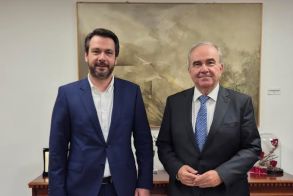 Πρωτοβουλία Τάσου Μπαρτζώκα για το Τελωνείο της Κουλούρας - Συνάντηση με τον Αν. Υπουργό Εθνικής Οικονομίας Νίκο Παπαθανάση για τη συνέχιση του έργου.