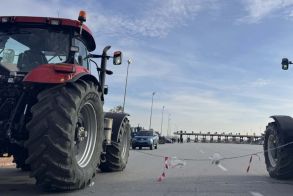 Καθοριστική η σημερινή συνάντηση στο Μαξίμου, για το μέλλον των αγροτικών κινητοποιήσεων